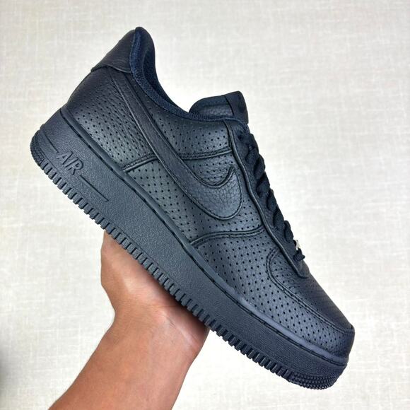 🎯 2024 Nike Air Force 1 Low “Perforated Black” 9M - Picture 1 of 6
